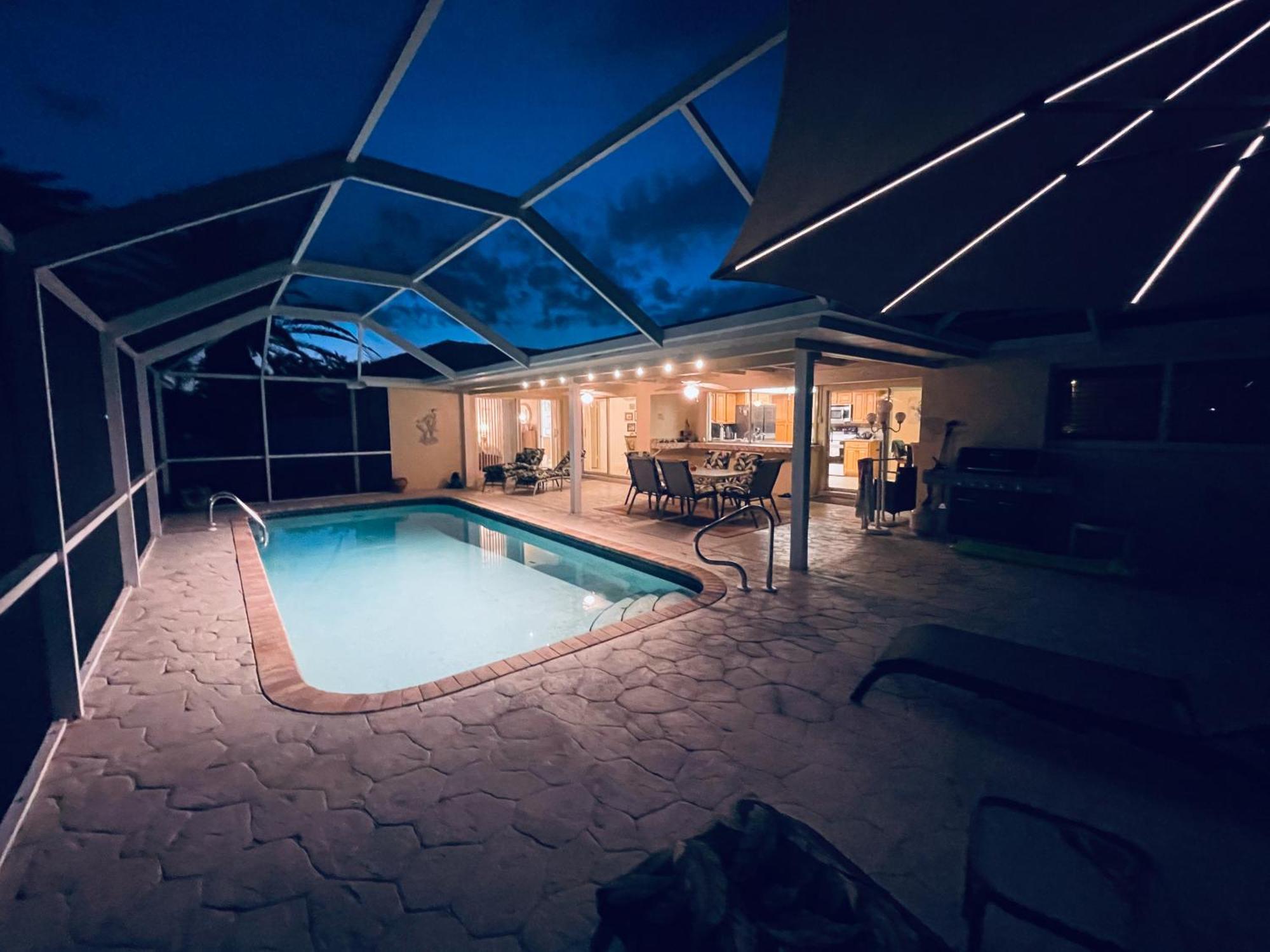 Villa Catalina Isles - Holidays In Paradise Cape Coral Exterior foto